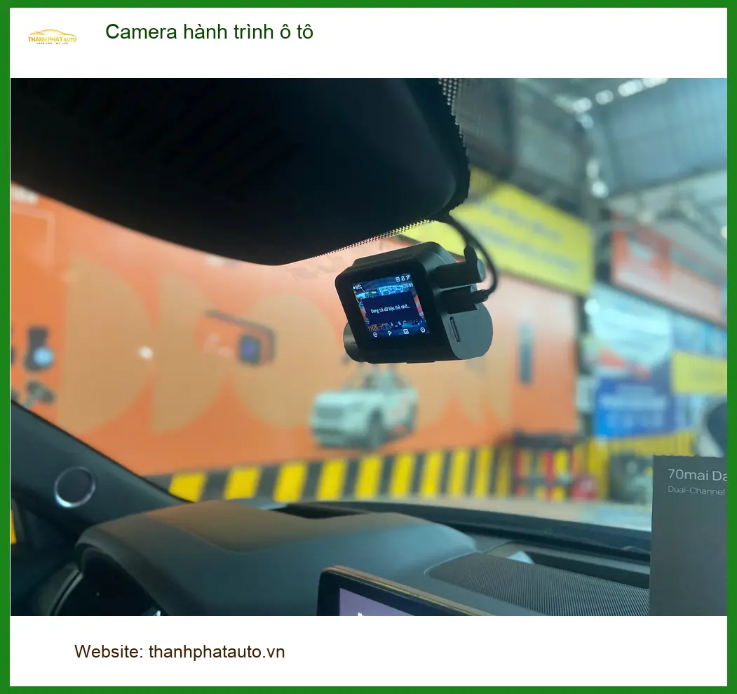 Anh Minh lắp Camera hành trình ô tô cho Honda CR-V ở Thủ Đức ảnh thực tế 2
