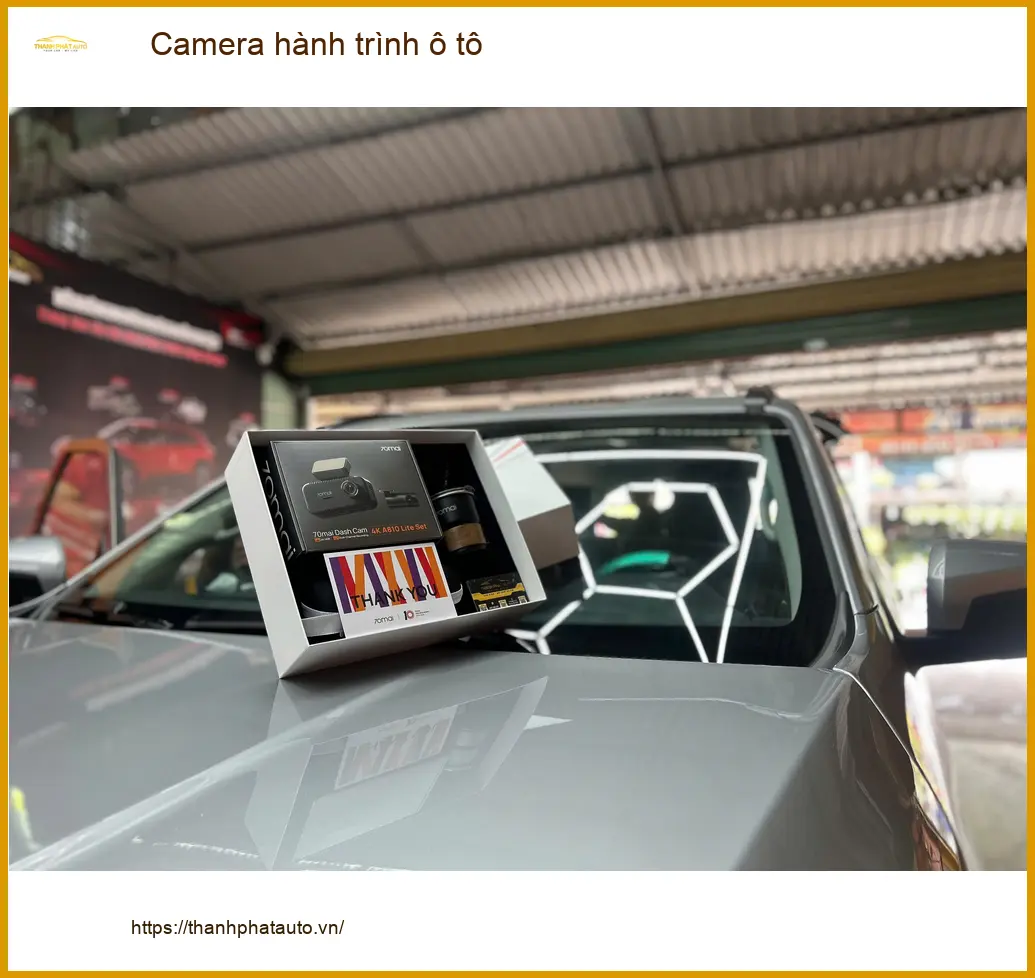 Chị Thanh lắp Camera hành trình ô tô Hyundai Accent ở Quận 2 uy tín.