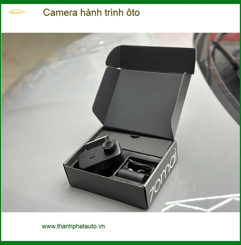Anh Tùng lắp camera hành trình ô tô Mazda CX-5 tại Quận 3 an tâm di chuyển ảnh thực tế 2