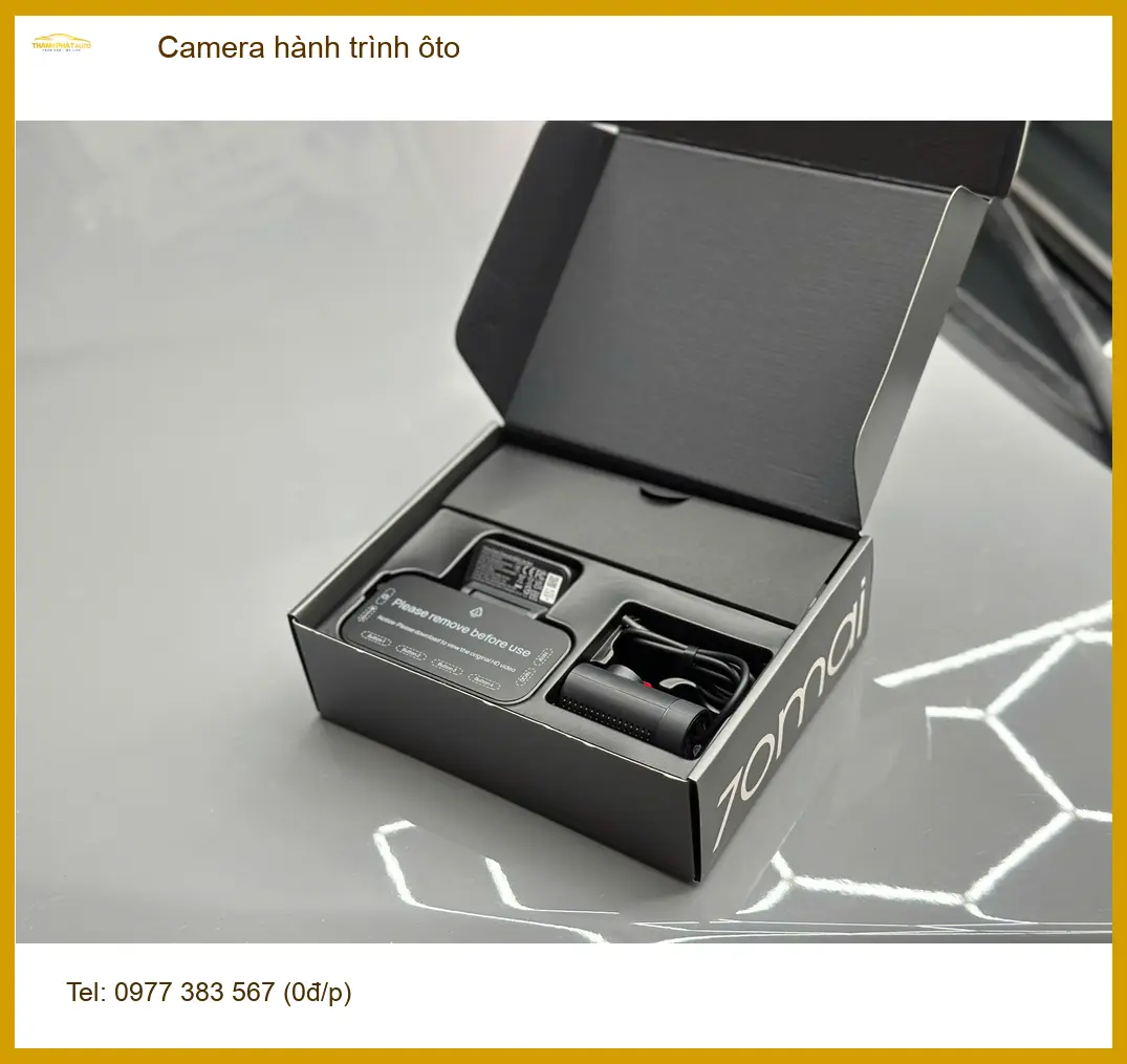 Anh Tùng lắp camera hành trình ô tô Mazda CX-5 tại Quận 3 an tâm di chuyển ảnh thực tế 3