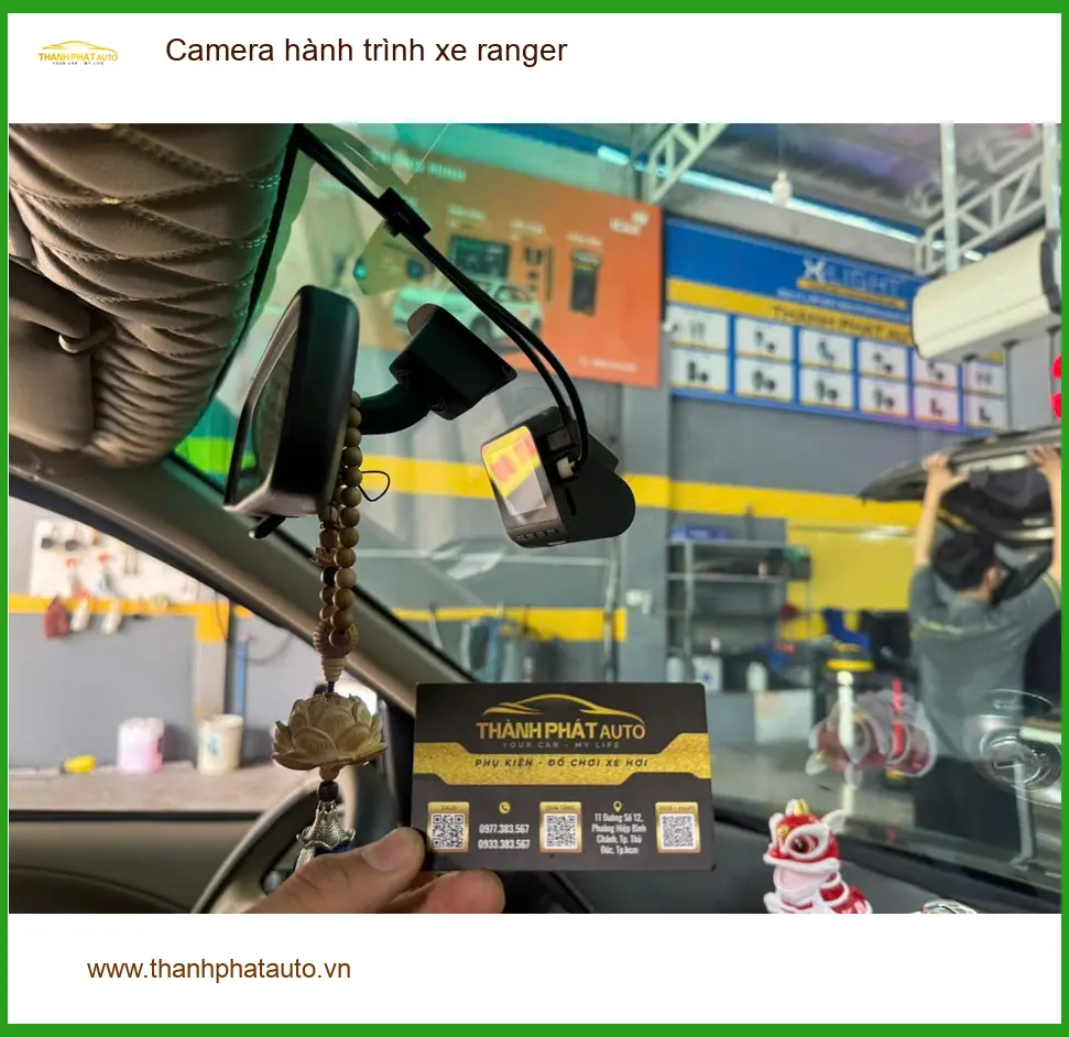 Anh Tuấn lắp camera hành trình Ford Ranger Quận 1 để ghi lại bằng chứng khi cần ảnh thực tế 5