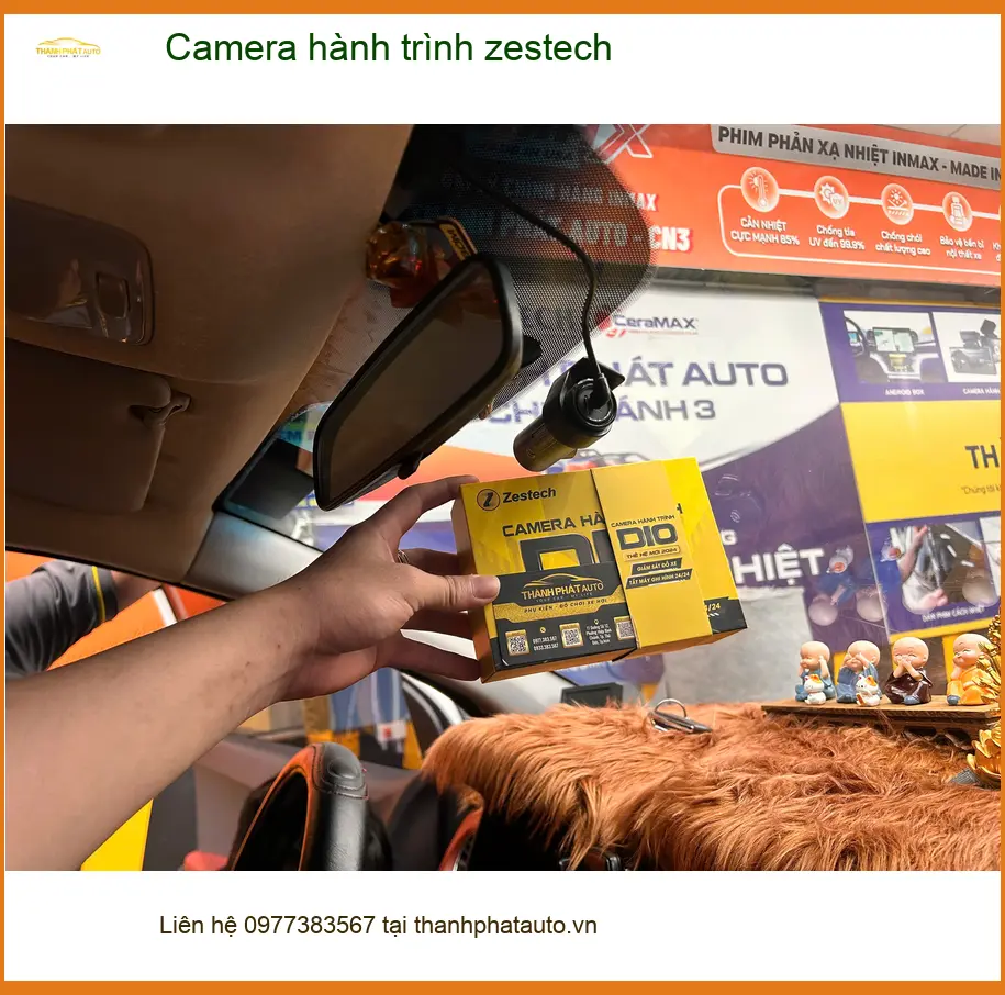 Anh Dũng lắp Camera hành trình Zestech tại Hóc Môn cho Hyundai Santa Fe