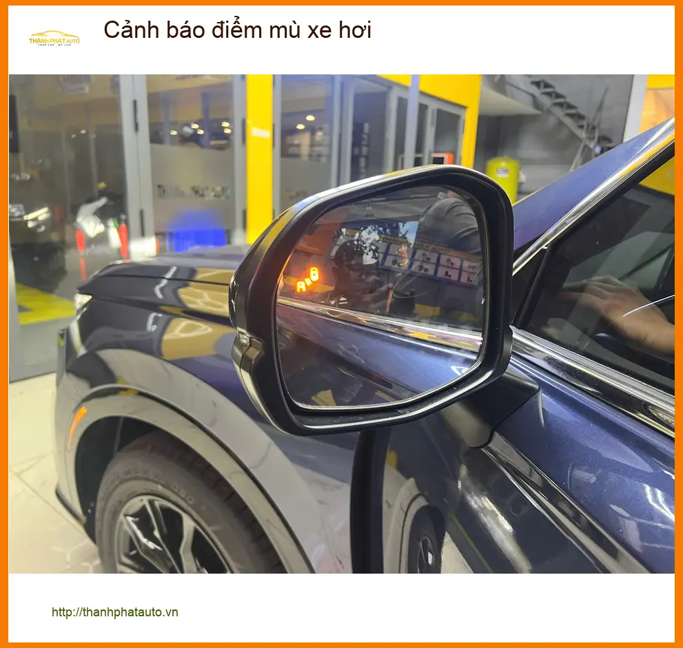 Anh Khải lắp cảnh báo điểm mù cho Hyundai Accent tại Quận 3, an toàn hơn. ảnh thực tế 2