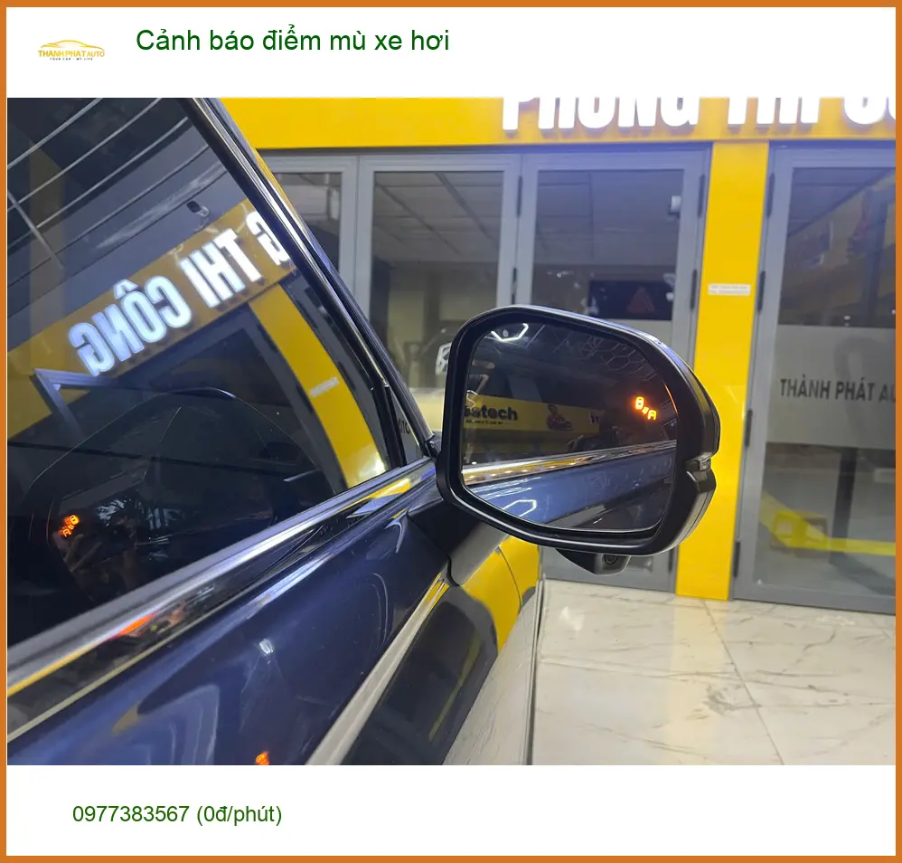 Anh Khải lắp cảnh báo điểm mù cho Hyundai Accent tại Quận 3, an toàn hơn. ảnh thực tế 5