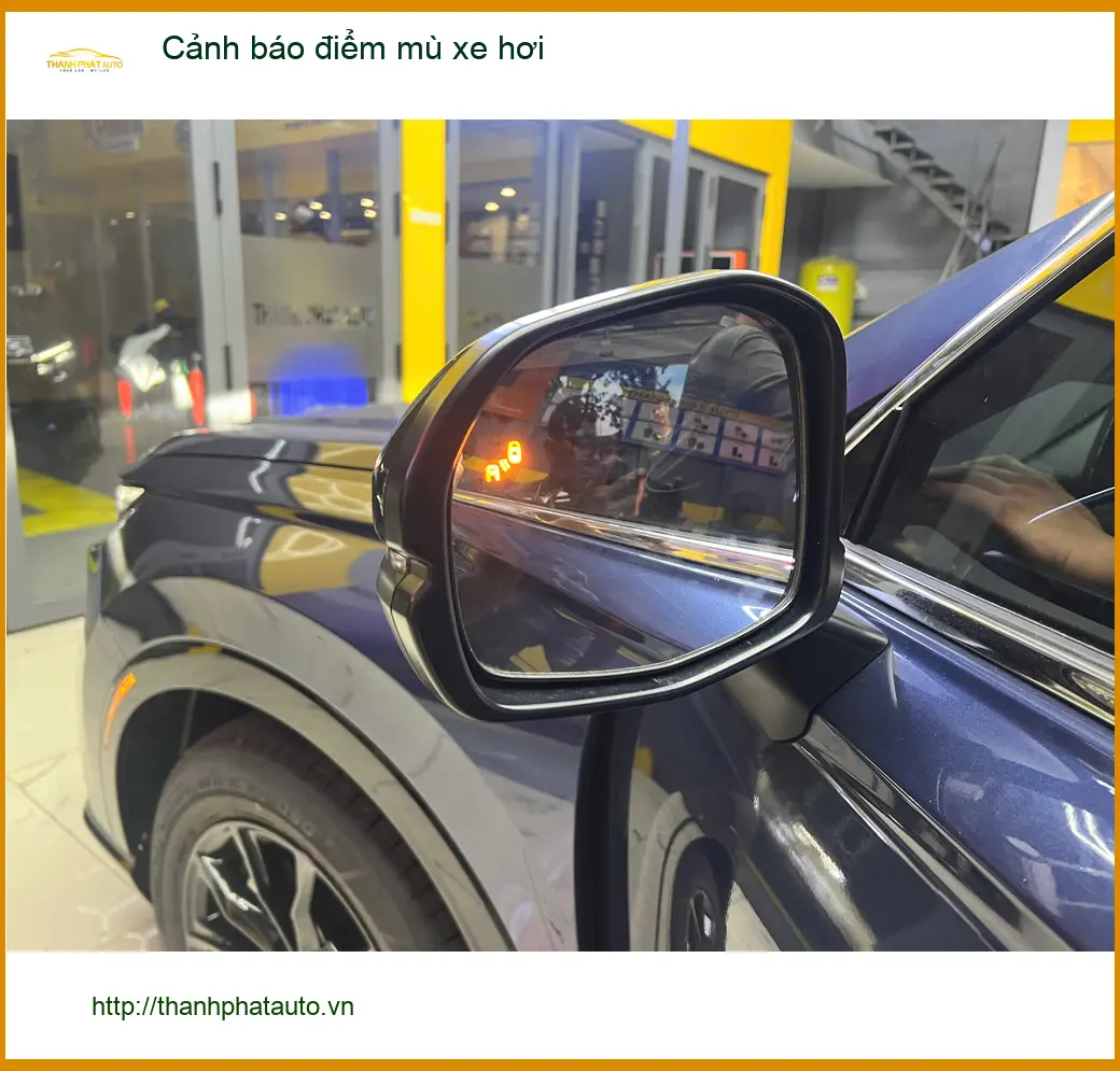Anh Minh lắp cảnh báo điểm mù Hyundai Accent tại Hóc Môn để an toàn hơn ảnh thực tế 3