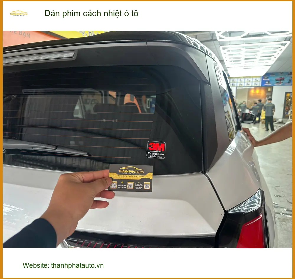 Anh Hùng dán phim cách nhiệt ô tô Hyundai Accent đón hè tại Quận Bình Tân
