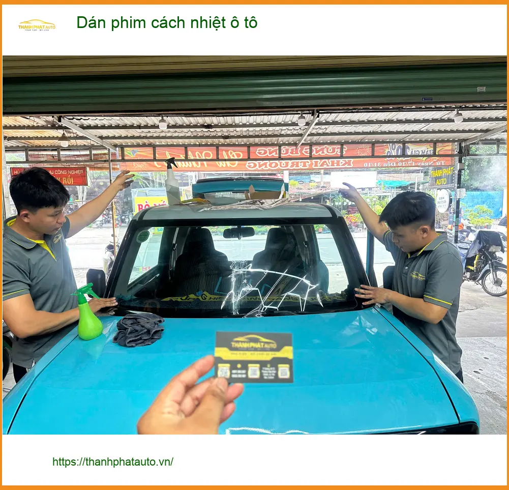 Anh Quang dán phim cách nhiệt ô tô cho Hyundai Santa Fe tại Quận Thủ Đức để chống nóng gay gắt ảnh thực tế 5