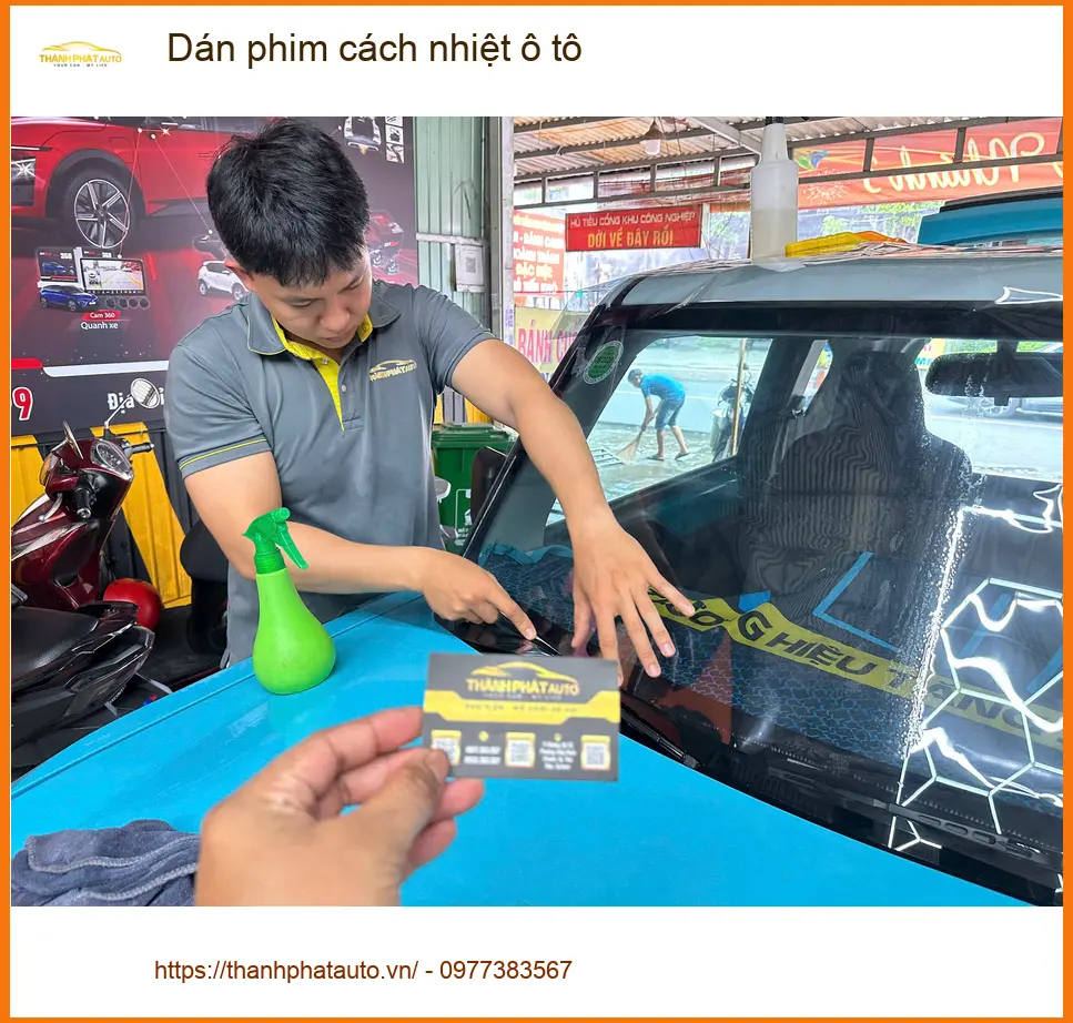Anh Minh dán phim cách nhiệt ô tô Hyundai Creta tại Quận Bình Tân bảo vệ nội thất ảnh thực tế 2