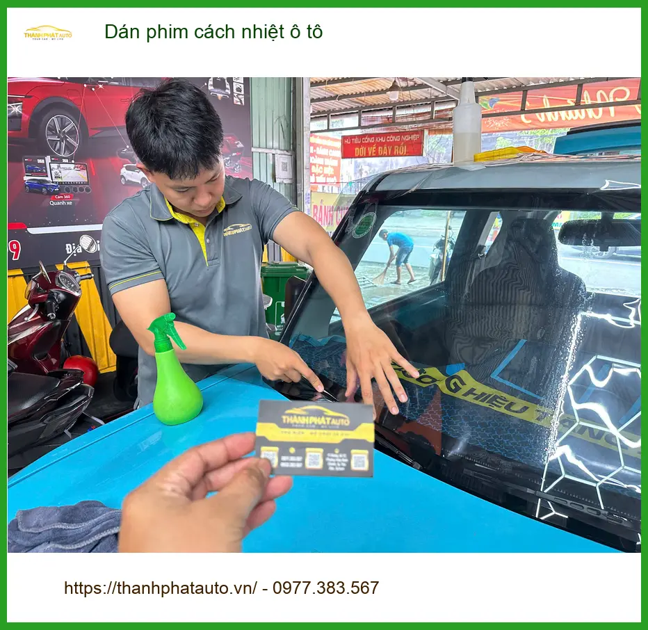 Chị Ngọc Anh dán phim cách nhiệt 3M cho Kia K3 tại Quận 5, giảm nhiệt mùa hè ảnh thực tế 2