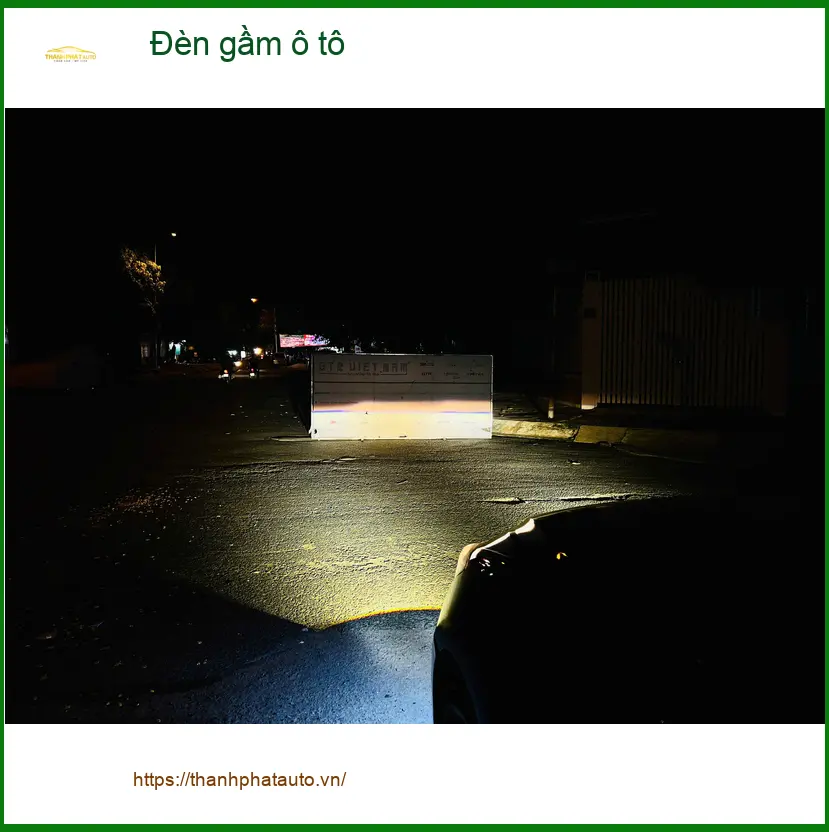 Anh Quân lắp đèn gầm ô tô cho Mazda 3 ở Quận 10 để cải thiện tầm nhìn ảnh thực tế 4