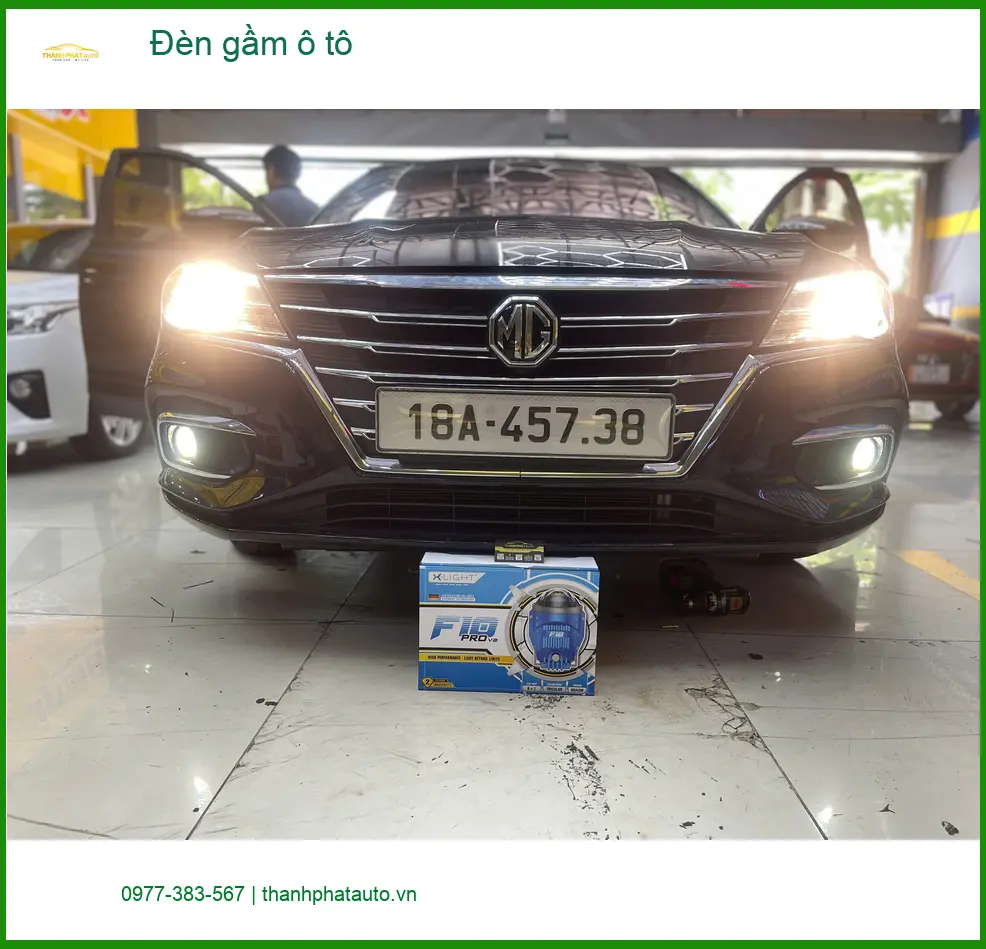 Anh Thanh nâng cấp đèn gầm ô tô cho Honda CRV ở Hóc Môn để lái xe an toàn hơn
