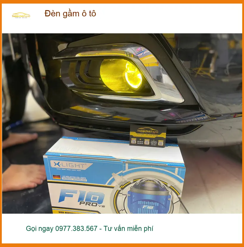 Anh Nam Khánh độ đèn gầm cho Honda CRV tại Quận 12 vì tầm nhìn hạn chế.