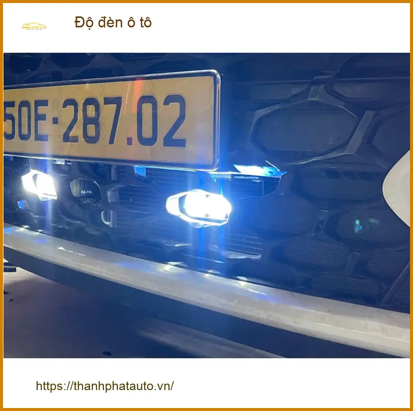 Chú Minh độ đèn ô tô Hyundai Accent để tăng cường tầm nhìn ban đêm ở Bình Chánh ảnh thực tế 2