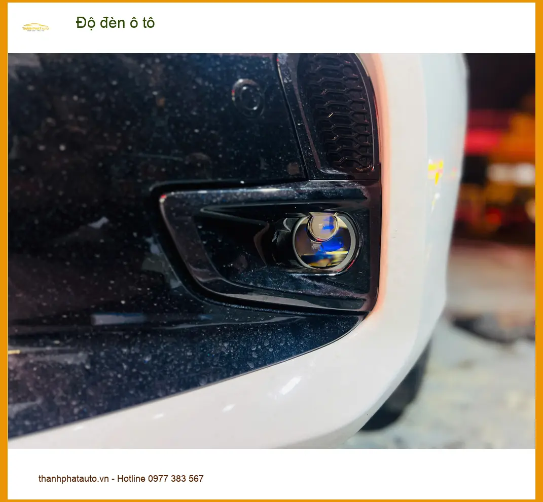 Anh Cường độ đèn ô tô Toyota Fortuner tại Quận Phú Nhuận tăng sáng an toàn ảnh thực tế 2