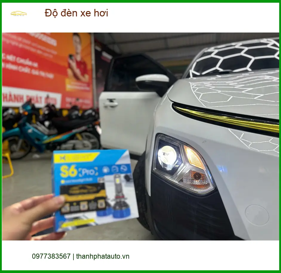Anh Kiên độ đèn xe hơi Hyundai Accent ở Cần Giờ cho chuyến đi xa an toàn hơn.