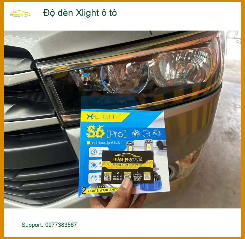 Cô Hoa độ đèn Xlight ô tô Mitsubishi Attrage tại Quận 12 vì đèn zin không đủ sáng khi trời mưa