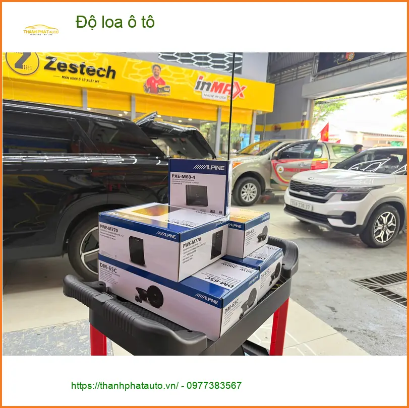 Anh Khải độ loa ô tô Hyundai Santa Fe để nghe nhạc hay hơn tại Quận 2 ảnh thực tế 5