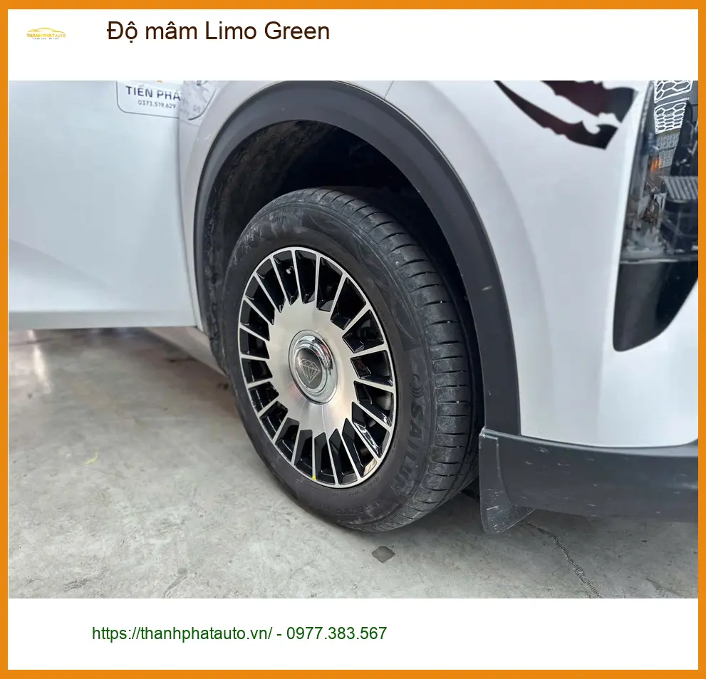 Anh Khôi độ mâm Limo Green cho Ford Everest tại Quận 2 để nâng tầm phong cách cho xe ảnh thực tế 3