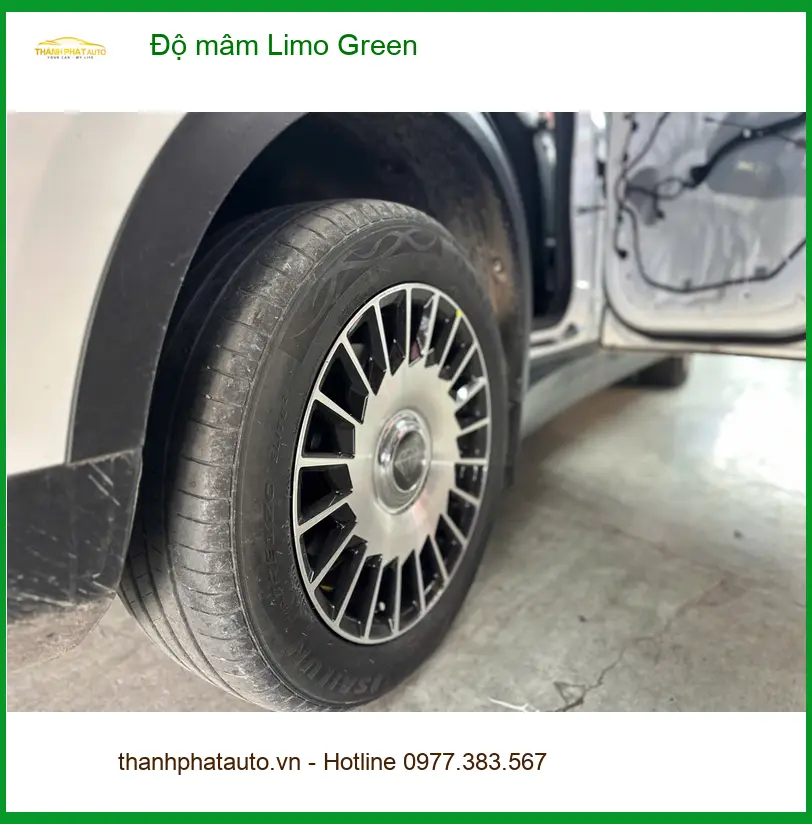Anh Minh Khôi độ mâm Limo Green cho BMW X5 tại Quận 1 để xe thêm phần cá tính ảnh thực tế 4