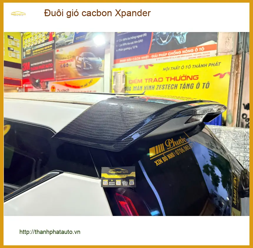 Anh Tuấn Anh lắp đuôi gió cacbon Xpander tại Quận 7 để xe trông thể thao hơn ảnh thực tế 3