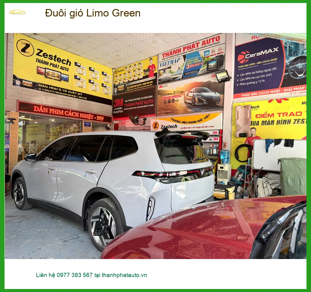 Anh Thành lắp đuôi gió Limo Green cho Honda Civic tại Quận 5 để xe trông thể thao hơn ảnh thực tế 2