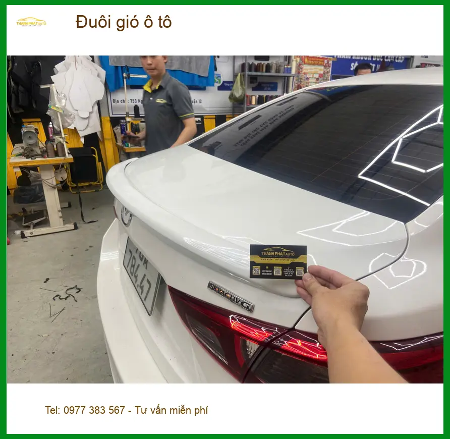 Chị Vân độ đuôi gió ô tô cho Hyundai Kona ở Hóc Môn để xe thêm phong cách