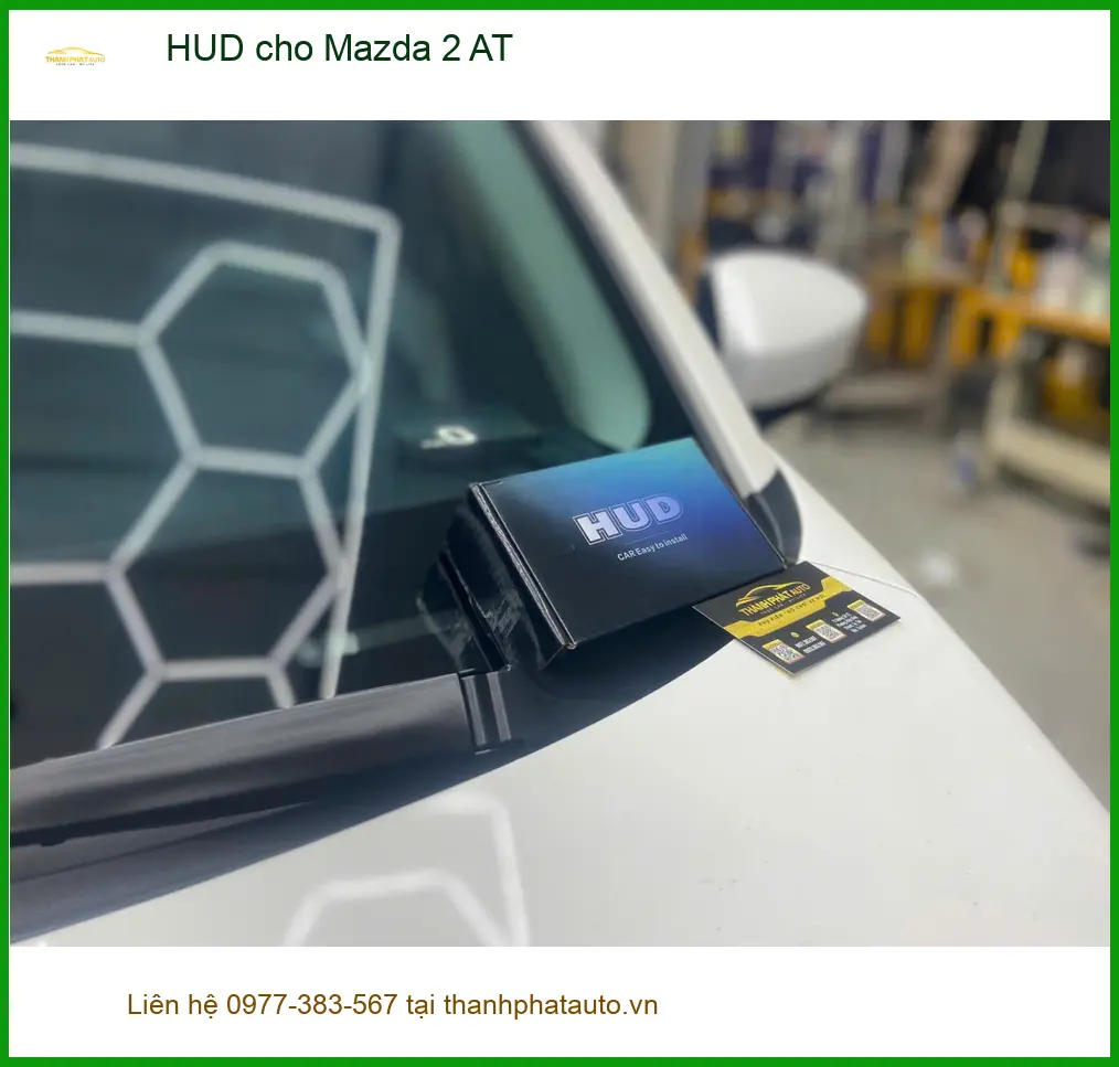 Anh Tấn lắp HUD cho Mazda 2 AT ở Quận 3 để lái xe an toàn hơn ảnh thực tế 2