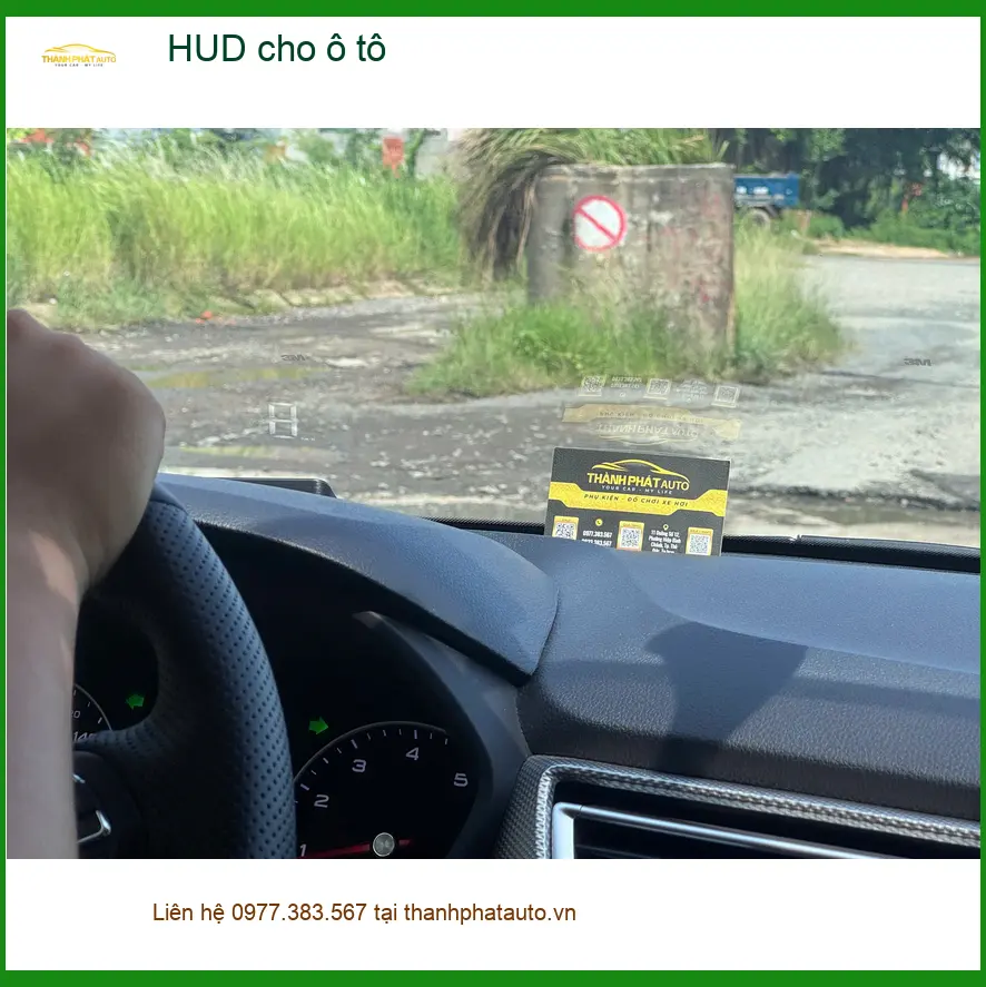 Anh Thịnh lắp HUD cho ô tô Kia Sorento tại Gò Vấp để hiển thị thông tin lái rõ ràng hơn ảnh thực tế 4