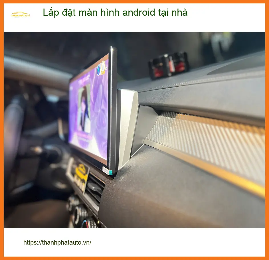 Anh Bảo lắp màn hình Android cho Suzuki Swift tại nhà Quận 12 để tiết kiệm thời gian