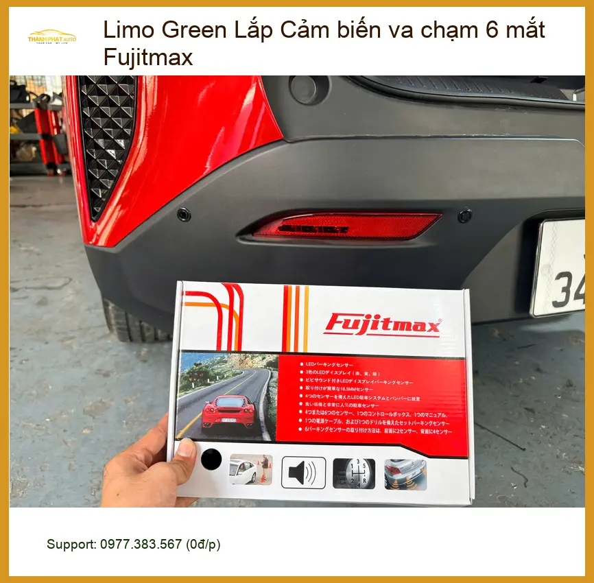 Anh Khải lắp cảm biến va chạm 6 mắt Fujitmax cho Limo Green tại Gò Vấp.