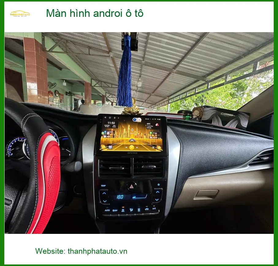 Chị Bích lắp màn hình Android ô tô cho Hyundai Accent tại Quận 12 để tiện dẫn đường