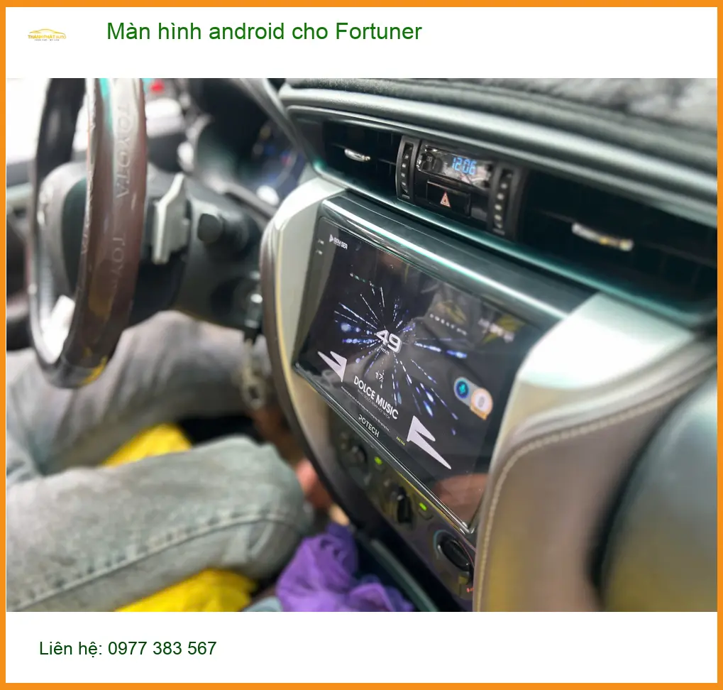 Anh Tùng lắp màn hình Android cho Fortuner tại Quận 3 để xem bản đồ tiện hơn ảnh thực tế 4