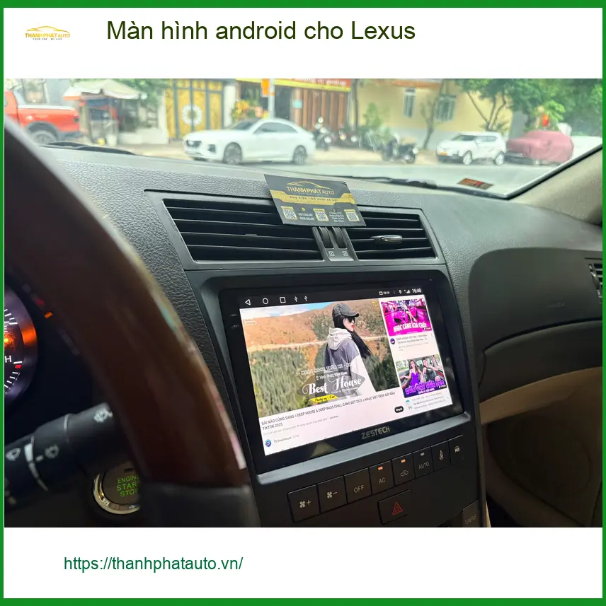 Chị Thảo nâng cấp màn hình Android cho Lexus RX350 tại Quận 5 để trải nghiệm công nghệ mới ảnh thực tế 2