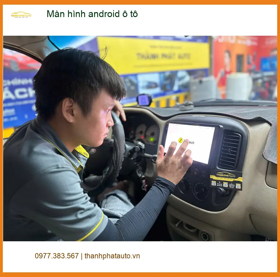 Anh Hưng nâng cấp màn hình Android ô tô cho Honda CR-V tại Quận 11