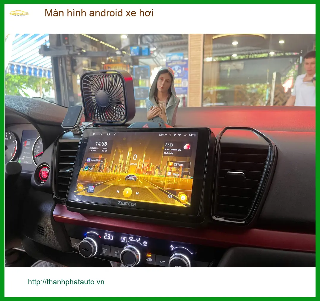 Chú Tân nâng cấp màn hình Android xe Honda CRV tại Quận 12 vì màn zin chậm