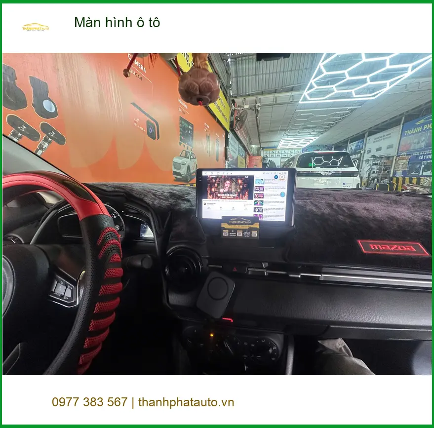 Chị Thảo lắp màn hình ô tô Hyundai Accent Quận 12 để giải trí đa dạng hơn