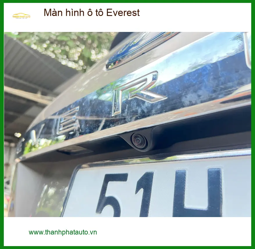 Anh Đạt lắp màn hình ô tô Everest tại Quận Phú Nhuận cho xe tiện nghi hơn ảnh thực tế 4