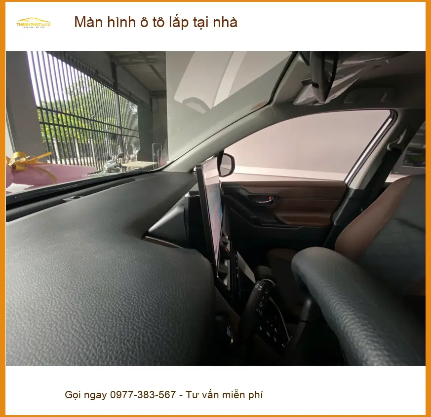 Anh Tấn lắp màn hình ô tô Hyundai Accent tại nhà Quận 2 để tiết kiệm thời gian ảnh thực tế 3