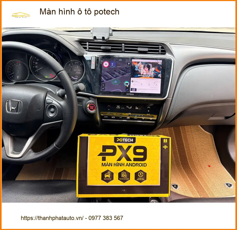 Anh Duy lắp màn hình ô tô Potech cho Toyota Camry tại Quận 1 ảnh thực tế 2