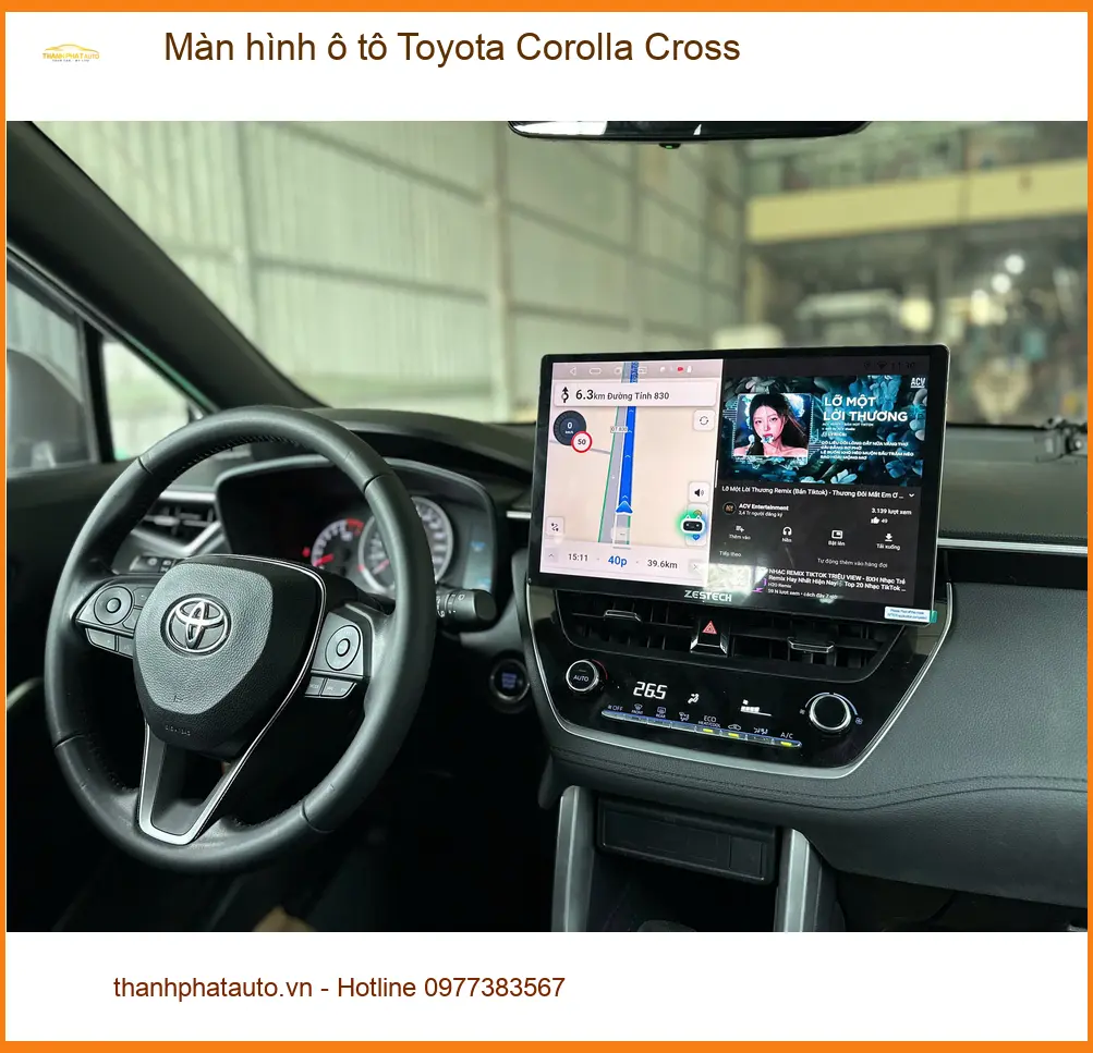 Chị Loan lắp màn hình ô tô Toyota Corolla Cross tại Hóc Môn nâng cấp trải nghiệm.