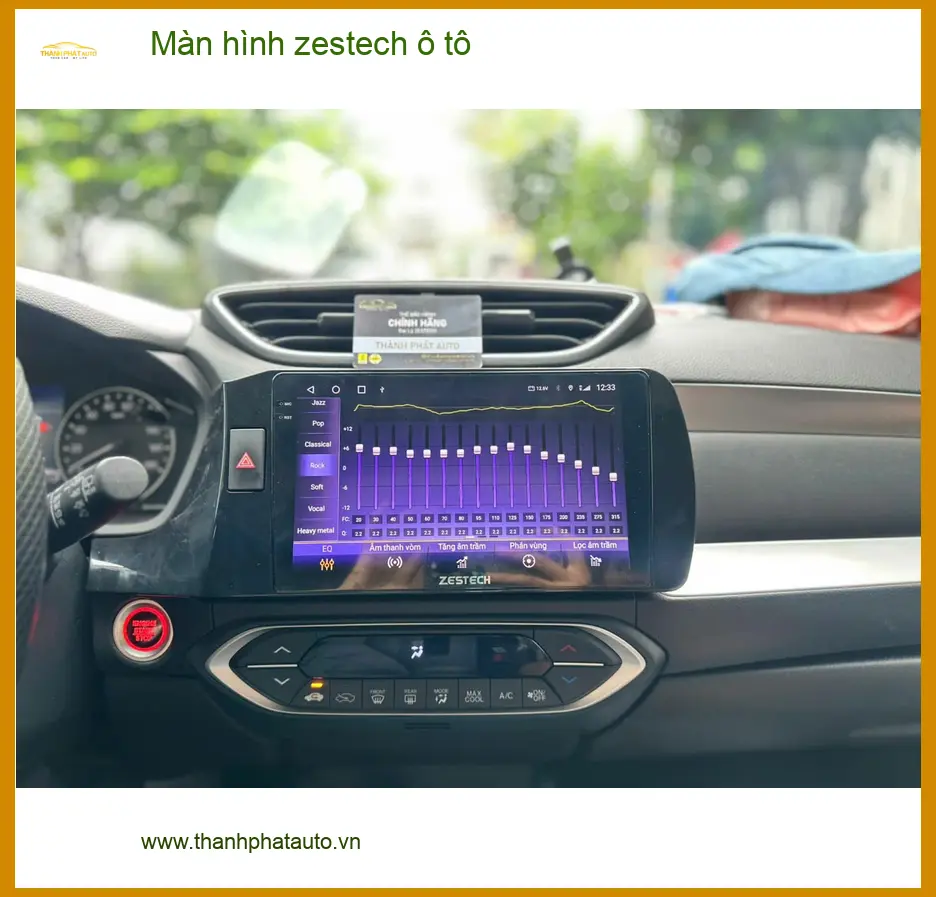 Chị Thảo Hyundai Santa Fe lắp màn hình Zestech ô tô ở Nhà Bè