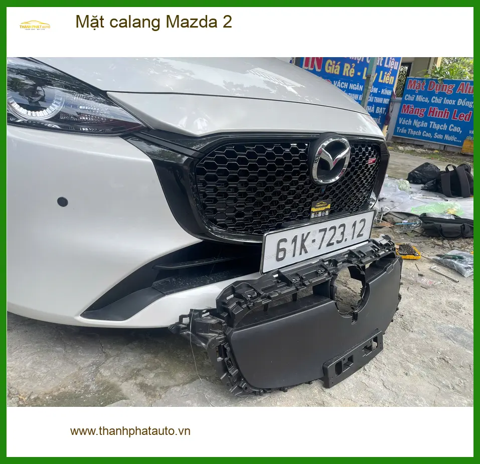Chị Thảo độ Mặt calang cho Mazda 2 tại Quận Huyện Bình Chánh để đổi mới diện mạo xe ảnh thực tế 4