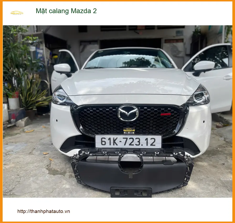 Chị Diễm lắp mặt calang Mazda 2 tại Quận 7 để xe trông thể thao hơn ảnh thực tế 4