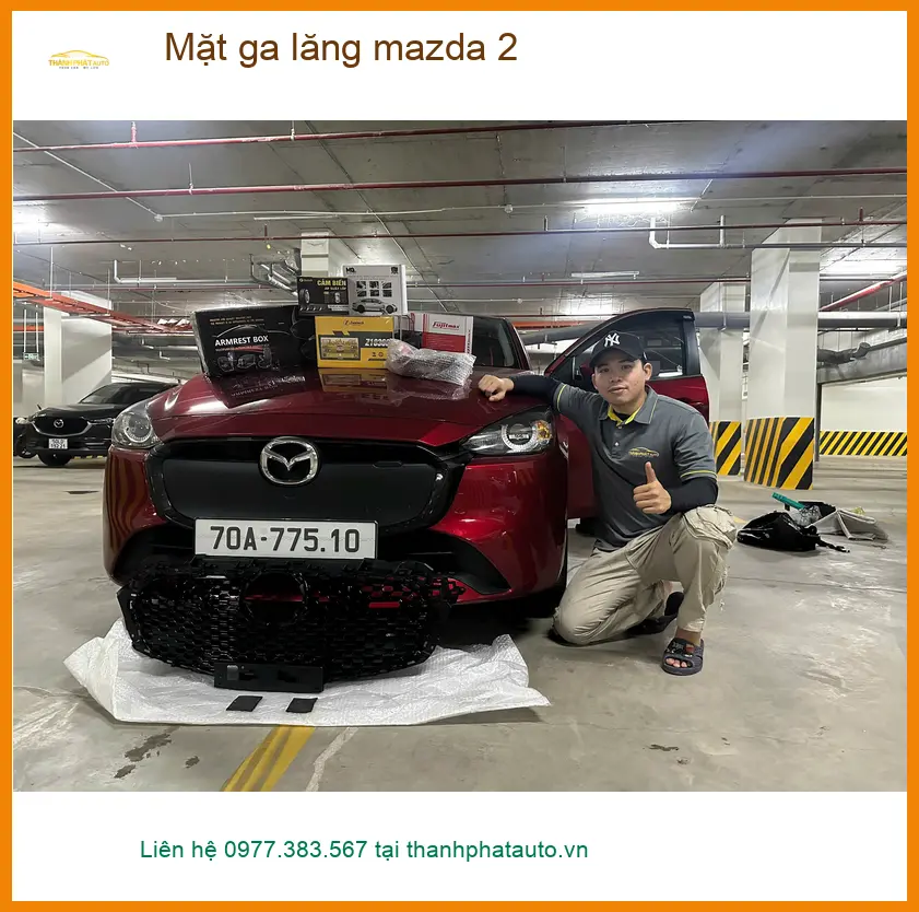 Anh Tùng nâng cấp Mặt ga lăng Mazda 2 tại Quận 7 để xe trông cá tính hơn