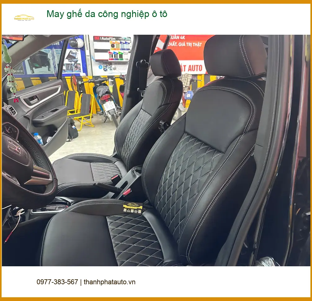 Chị Thảo bọc ghế da công nghiệp ô tô cho Honda CR-V tại Quận 7