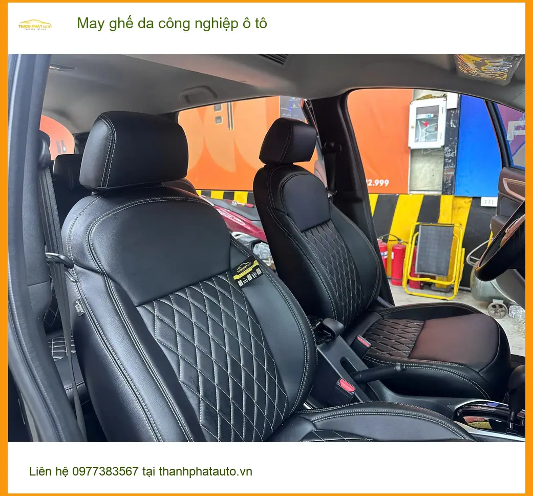 Anh Khải may ghế da công nghiệp Hyundai Accent Quận Tân Phú, xe đẹp hơn ảnh thực tế 2