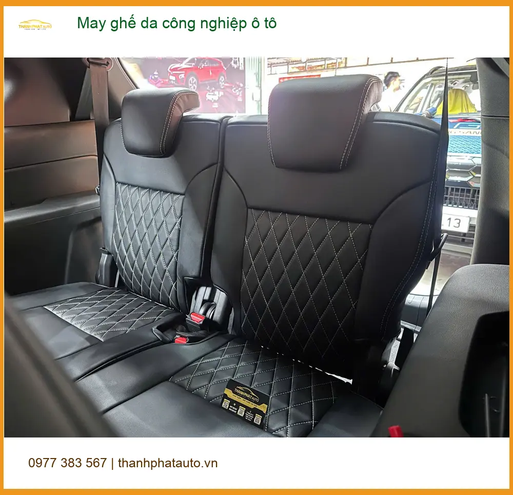 Anh Khải may ghế da công nghiệp Hyundai Accent Quận Tân Phú, xe đẹp hơn ảnh thực tế 3