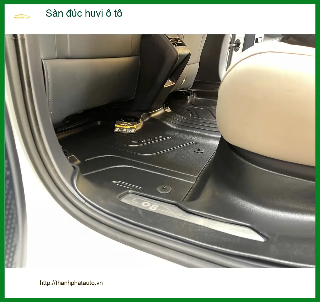 Anh Lâm lắp sàn đúc huvi ô tô Mazda CX-5 tại Bình Chánh giữ sàn sạch đẹp ảnh thực tế 2