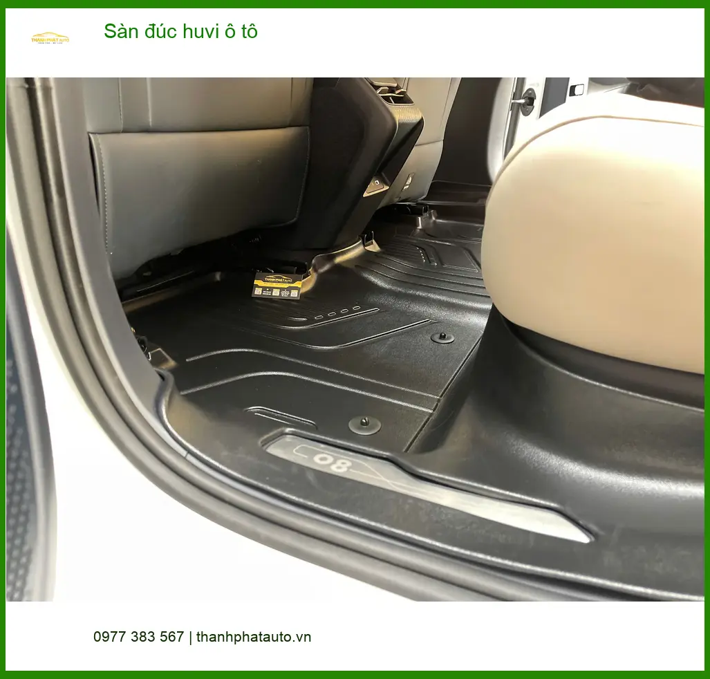 Anh Khải lắp sàn đúc huvi ô tô cho Mitsubishi Attrage tại Củ Chi để nội thất luôn sạch sẽ ảnh thực tế 4