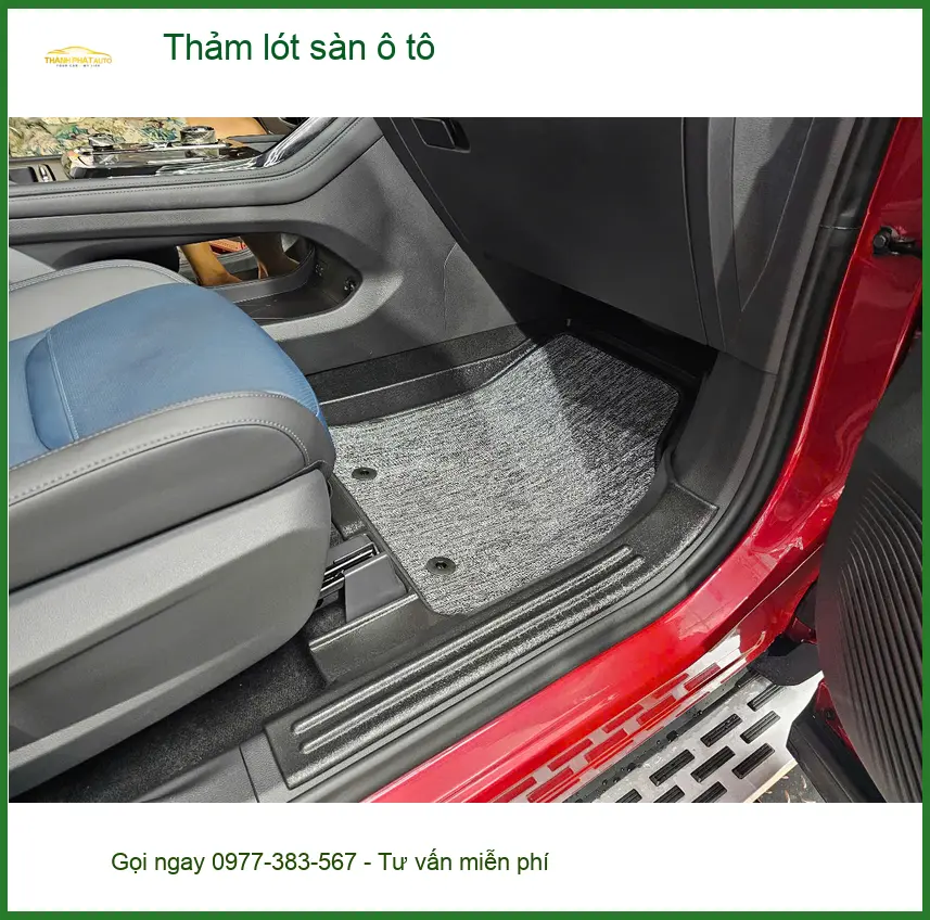 Chị Thảo lót thảm sàn ô tô cho Hyundai Accent tại Quận Bình Tân vì thảm cũ đã bẩn